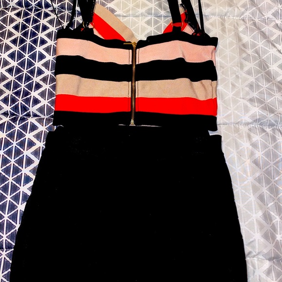 Bandage set crop top and skirt from Bebe - Picture 2 of 7